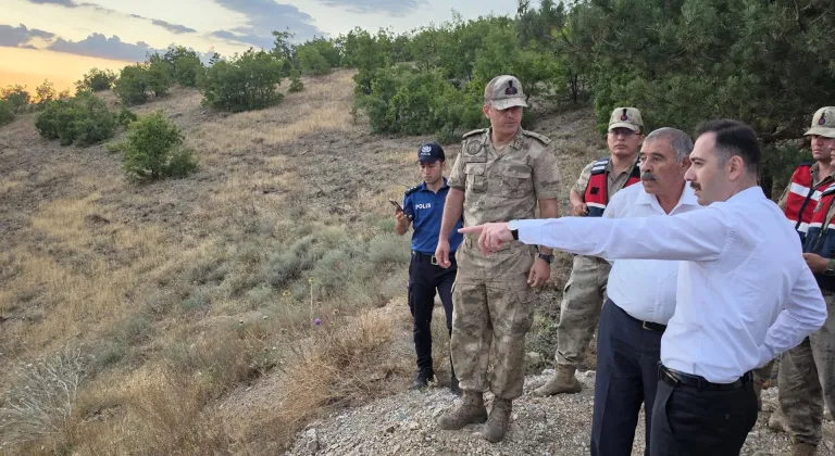 Erzincan'da heyelan riski nedeniyle 6 bağ evi tahliye edildi