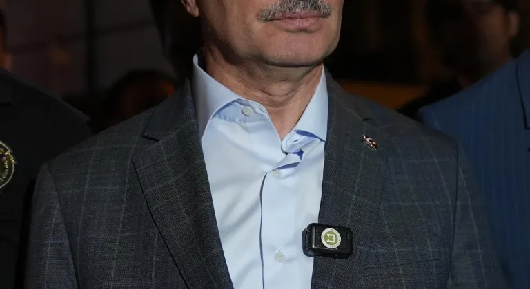 Erzurum'da adliye binasının arşiv bölümünde çıkan yangın kontrol altına alındı