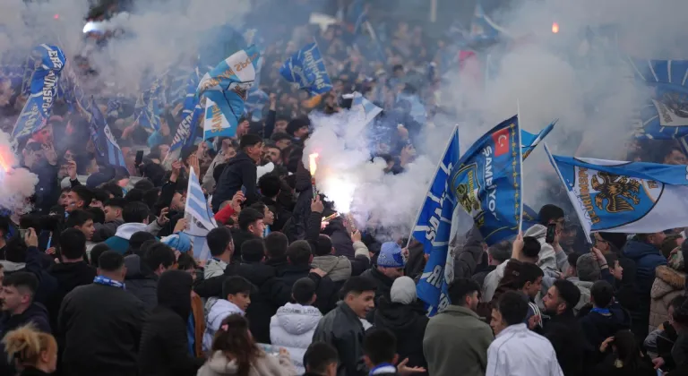 Erzurumspor FK, Trendyol 1. Lig'de bitime 2 hafta kala Süper Lig'e yükselmeyi garantiledi.