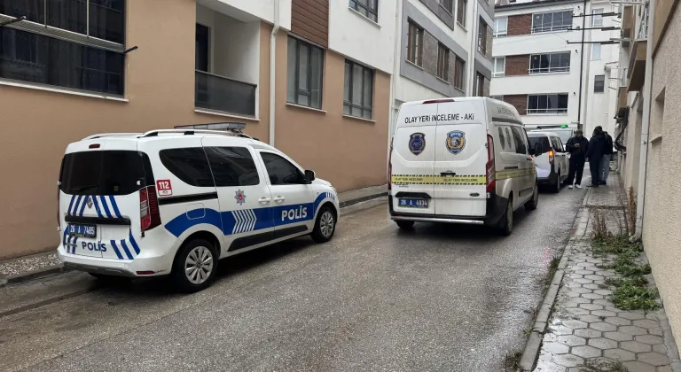 Eskişehir'de 27 yaşındaki genç evinde ölü bulundu
