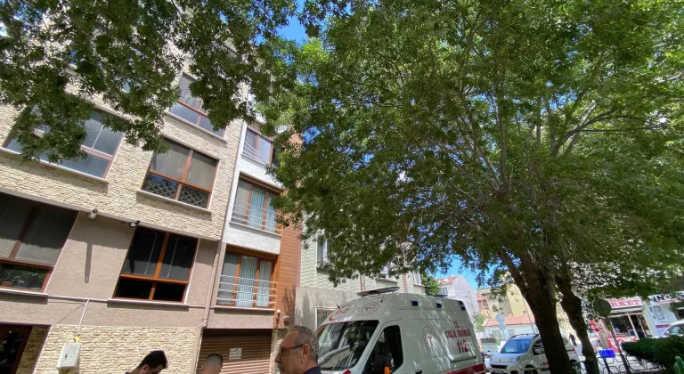 Eskişehir'de 3. kattan düşen kadın öldü