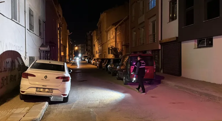 Eskişehir'de apartmanın ikinci katındaki pencereden düşen kişi öldü