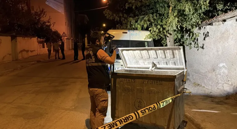 Eskişehir'de arkadaşını bıçakla öldürdüğü iddia edilen zanlı adliyede