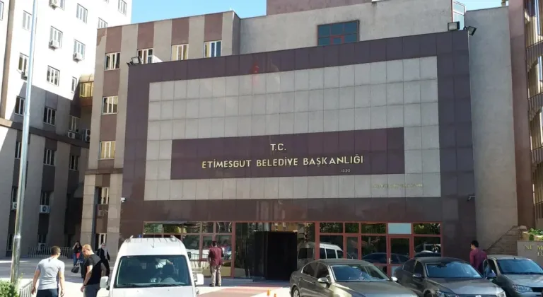 Etimesgut Belediyesi’ne ikinci operasyon: 25 gözaltı