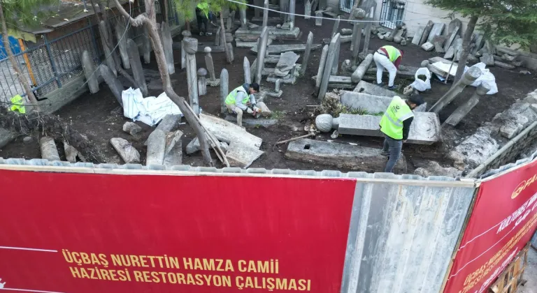 Fatih'te Osmanlı hazireleri aslına uygun şekilde ihya ediliyor