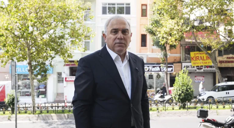 Fatih'te tarihi caddelerin çehresi cephe rehabilitasyonuyla yenileniyor