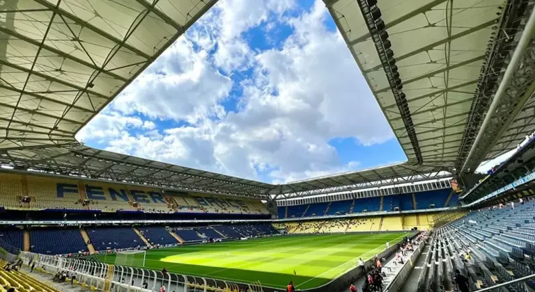 Fenerbahçe Divan Kurulu’nda Aziz Yıldırım sürprizi: Stadyumun yeni ismi açıklandı