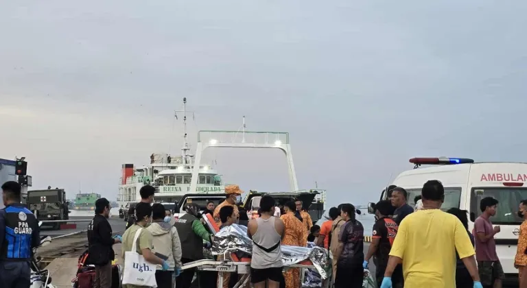 Filipinler'in Mindanao bölgesinde 359 kişiyi taşıyan feribot battı