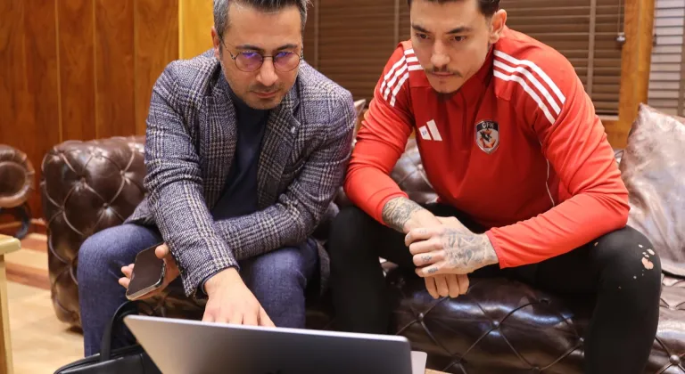 Gaziantep FK'li futbolcular, AA'nın "Yılın Kareleri" oylamasına katıldı