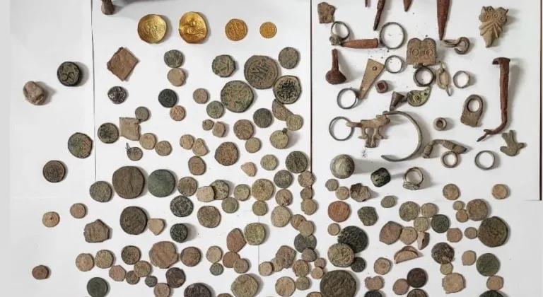 Gaziantep'te tarihi eser niteliğinde 179 sikke ele geçirildi