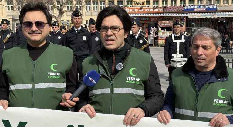 Gaziantep'te Yeşilay Haftası dolayısıyla yürüyüş düzenlendi