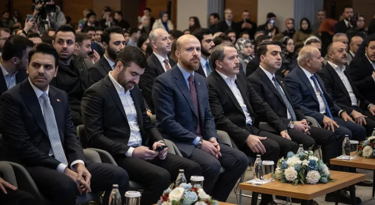 Genç Memur-Sen, "Türk Dünyası Akademisi Ödül Töreni" düzenledi