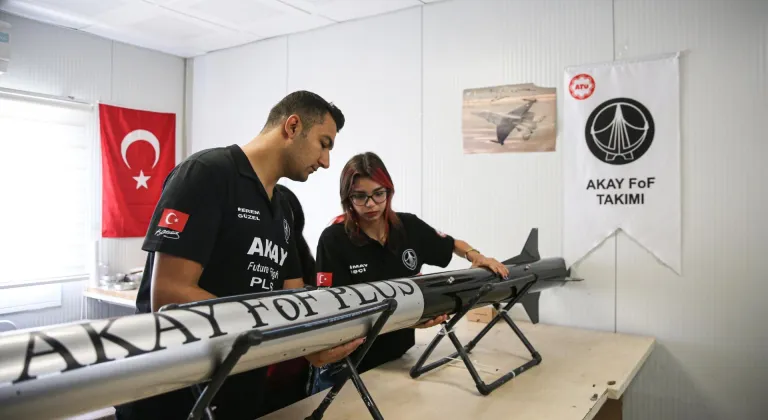 Genç mühendis adayları "Nefes" ve "Beren" roketleriyle TEKNOFEST'te derece hedefliyor