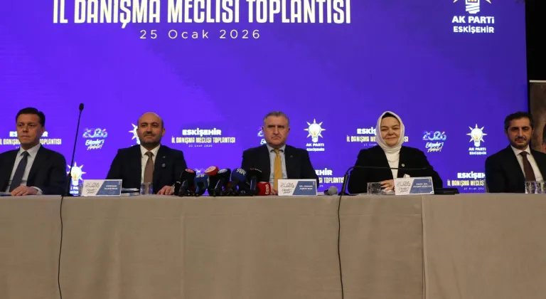 Gençlik ve Spor Bakanı Bak, Eskişehir'de AK Parti İl Danışma Meclisi Toplantısı'nda konuştu:
