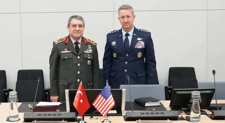 Genelkurmay Başkanı Orgeneral Bayraktaroğlu, ABD'li mevkidaşı Orgeneral Caine ile görüştü