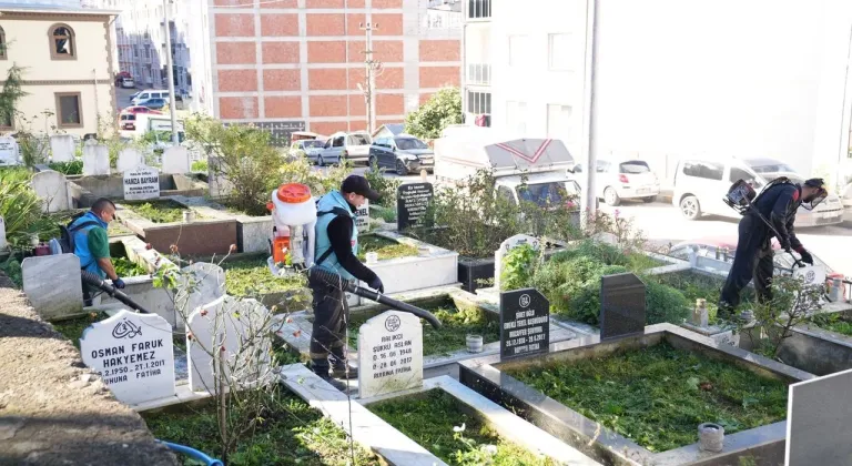 Giresun Belediyesi Mezarlıklar Müdürlüğü tarafından genel temizlik yapıldı
