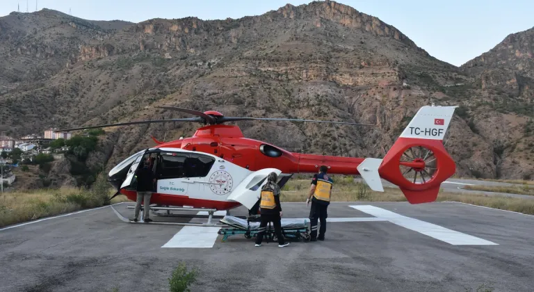 Giresun'daki hasta ambulans helikopterle Gümüşhane'ye getirildi