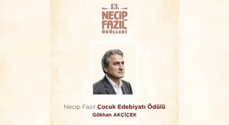 Gökhan Akçiçek'e Necip Fazıl Çocuk Edebiyatı Ödülü