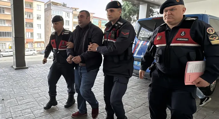 GÜNCELLEME 2 - Samsun'da tartıştığı babasını tabancayla öldüren şüpheli tutuklandı