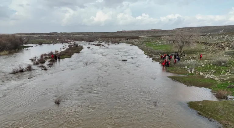 GÜNCELLEME - Diyarbakır'da kaybolan kadının cesedi bulundu