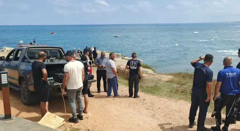 GÜNCELLEME - Kocaeli'de denizde kaybolan gencin cenazesi Sakarya'da bulundu
