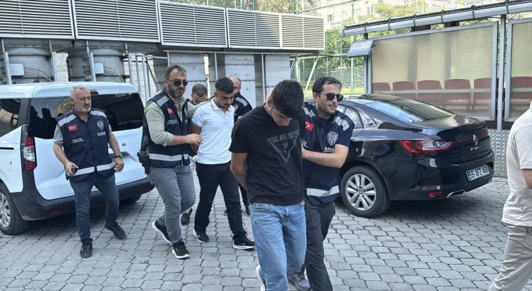 GÜNCELLEME - Samsun'da kırtasiyeciyi darbeden şüphelilerden 2'si tutuklandı