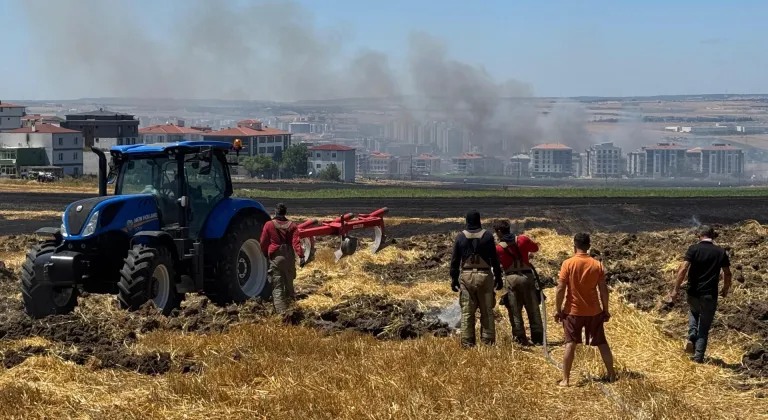 GÜNCELLEME - Silivri'de kırsal alanda çıkan yangın kontrol altına alındı