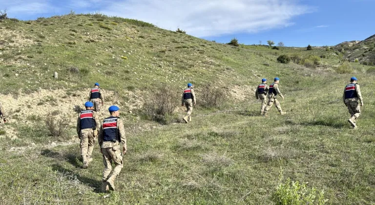 Güvenlik güçleri Tunceli'nin kırsalında Gülistan Doku'nun izini sürüyor