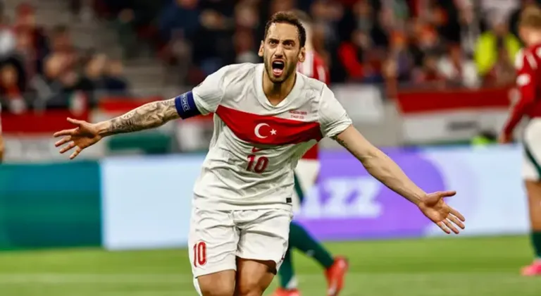 Hakan Çalhanoğlu Milli Takımın Gol Krallarına Yükseldi