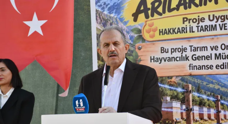 Hakkari'de arıcılara elektrikli tel çit desteği