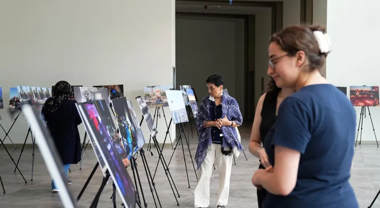 Haliç Üniversitesi'nde "15 Temmuz Hain Darbe Girişimi Fotoğraf Sergisi" açıldı