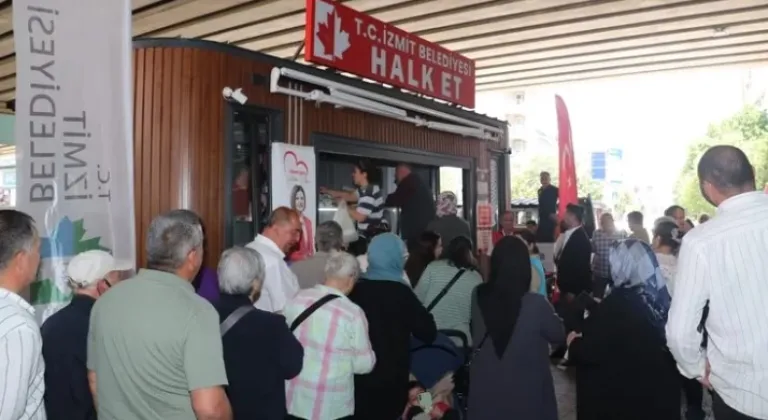 Halk Et Aracı Körfez’de Yoğun Talep Gördü

