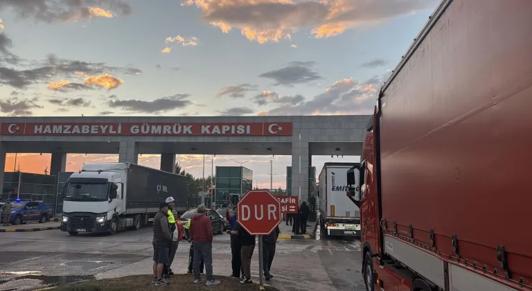 Hamzabeyli Sınır Kapısı'nda tır şoförlerinden eylem
