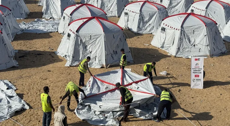 Hayrat İnsani Yardım Derneğinden Gazze'ye çadır kent