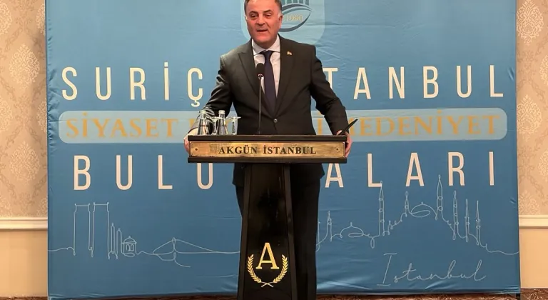 İBB Başkan Vekili Aslan, Fatih'te Suriçi Grubu üyeleriyle iftar yaptı