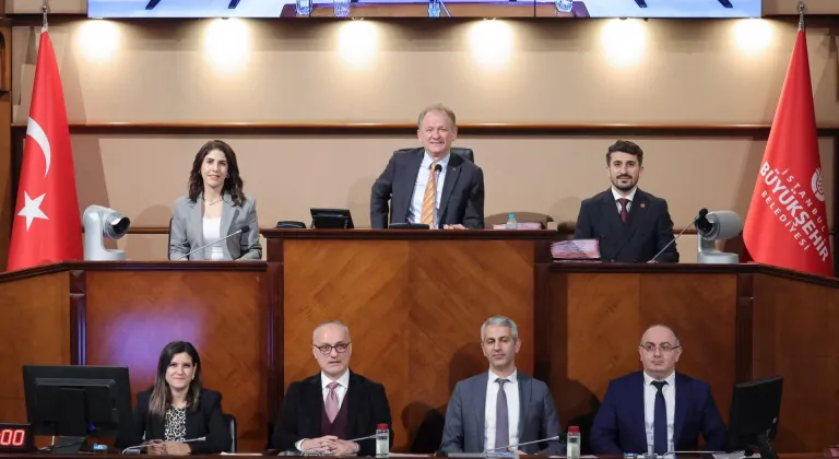 İBB Meclisinde toplu ulaşıma yüzde 20 zam yapıldı