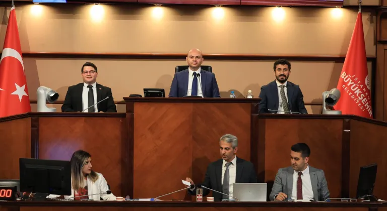 İBB Meclisinde yediemin otopark ücretlerine yüzde 42,86'ya varan zam