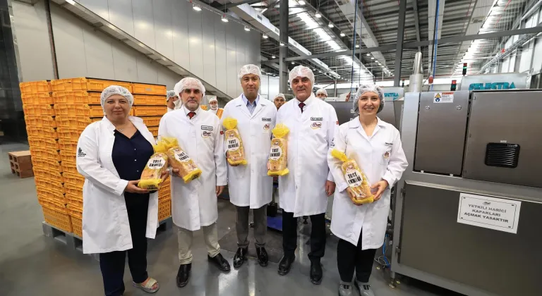 İBB'nin Ahmet İsvan Halk Ekmek Fabrikası'nın 3. hattı hizmete girdi