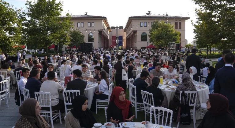 İbn Haldun Üniversitesi Mütevelli Heyeti TercihFest'26'da aday öğrencilerle buluştu
