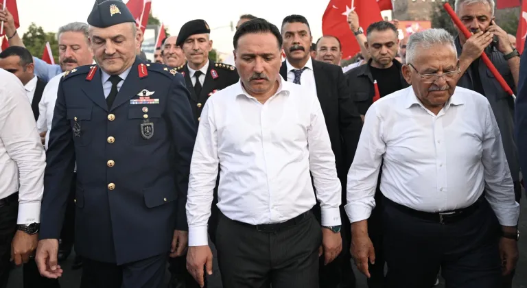 İç Anadolu'da 15 Temmuz Demokrasi ve Milli Birlik Günü dolayısıyla yürüyüş düzenlendi