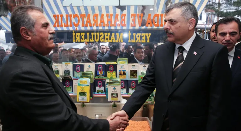 İçişleri Bakanı Çiftçi, Bitlis'te ziyaretlerde bulundu