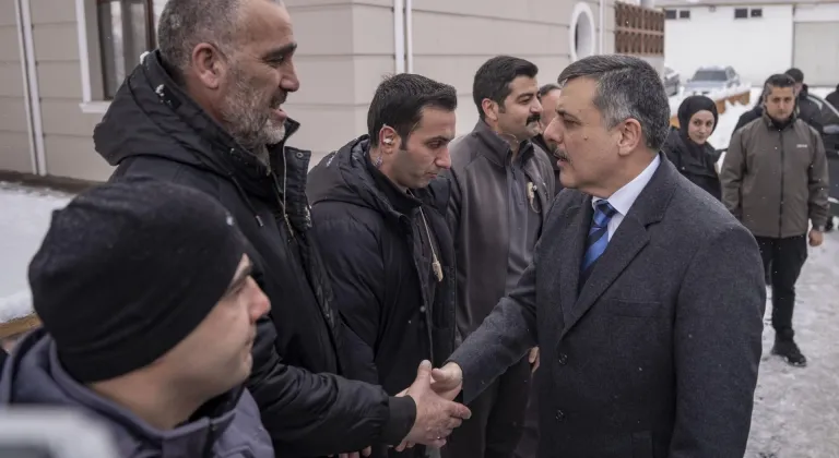 İçişleri Bakanı Mustafa Çiftçi, yeni görevi için Erzurum'dan ayrıldı