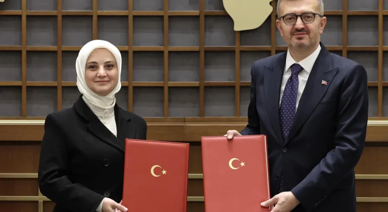 İletişim Başkanlığı ile Afrika El Sanatları ve Kültür Evi Derneği arasında işbirliği protokolü