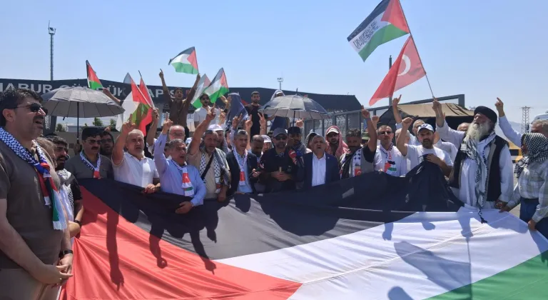 Irak'ın İbrahim Halil Sınır Kapısı'nda bekletilen "Filistin Konvoyu" geri dönüyor