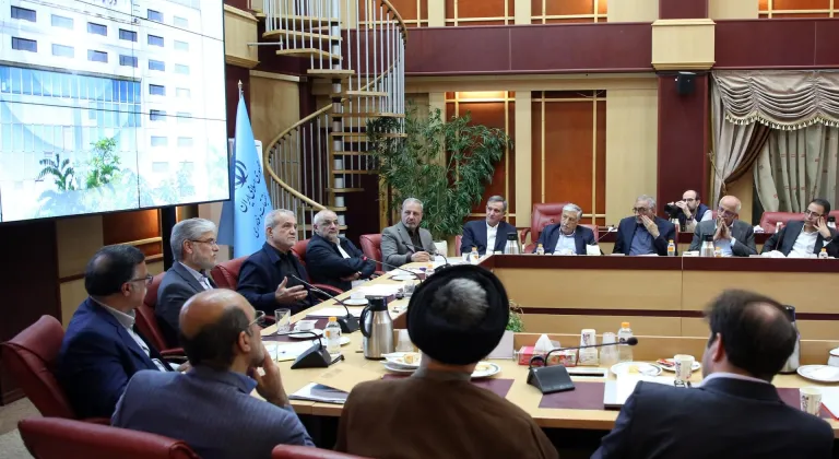 İran Cumhurbaşkanı Pezeşkiyan: "Çatışmaların sürmesi hiçbir tarafın yararına değil"