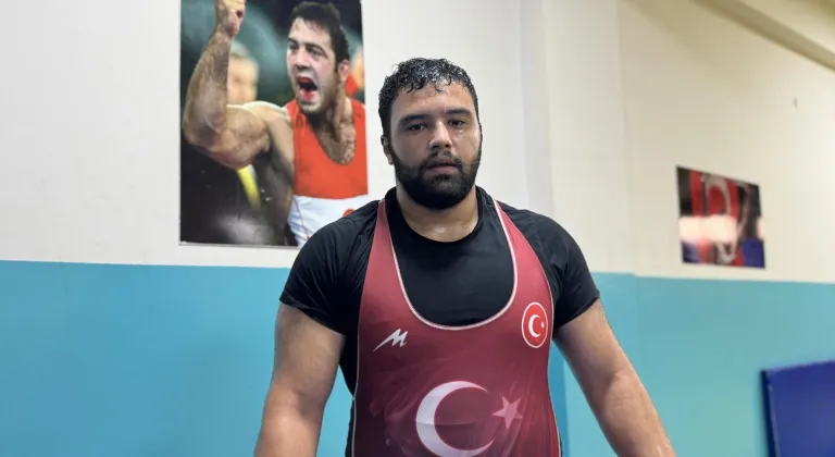 İşitme engelli sporcu Seymen Berke, güreş camiasında iz bırakmak istiyor