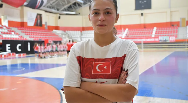 İşitme Engelliler Kadınlar Futsal Milli Takımı hazırlık kampı başladı