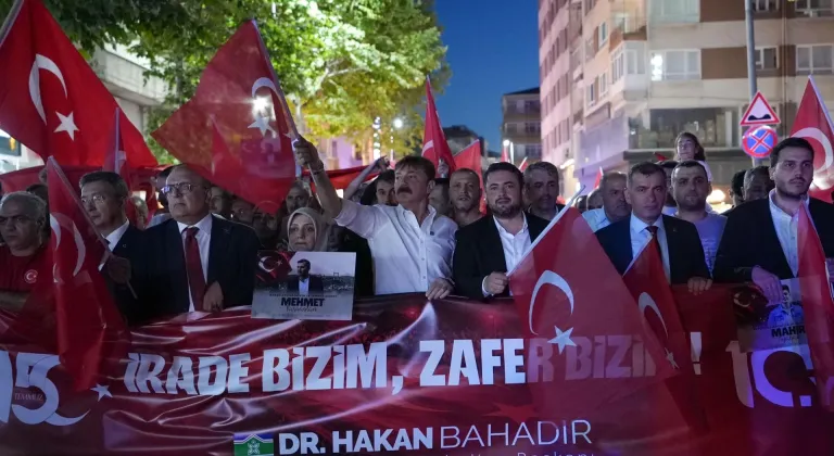 İstanbul'da 15 Temmuz'un 10. yılında bayrak yürüyüşü yapıldı