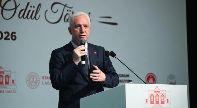 İstanbul'da "Aileler Yarışıyor" kitap okuma yarışmasının ödül töreni yapıldı