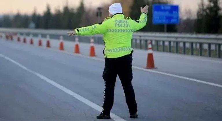 İstanbul'da Cumhuriyet Bayramı provası: Vatan Caddesi trafiğe kapatıldı